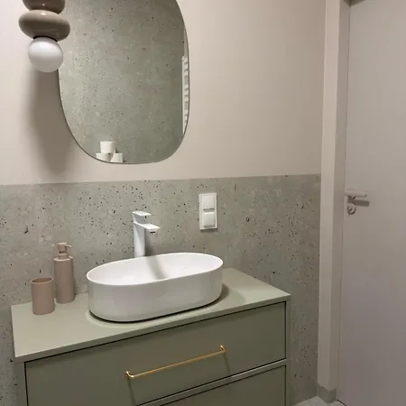 Calma Moderato Apartamento *